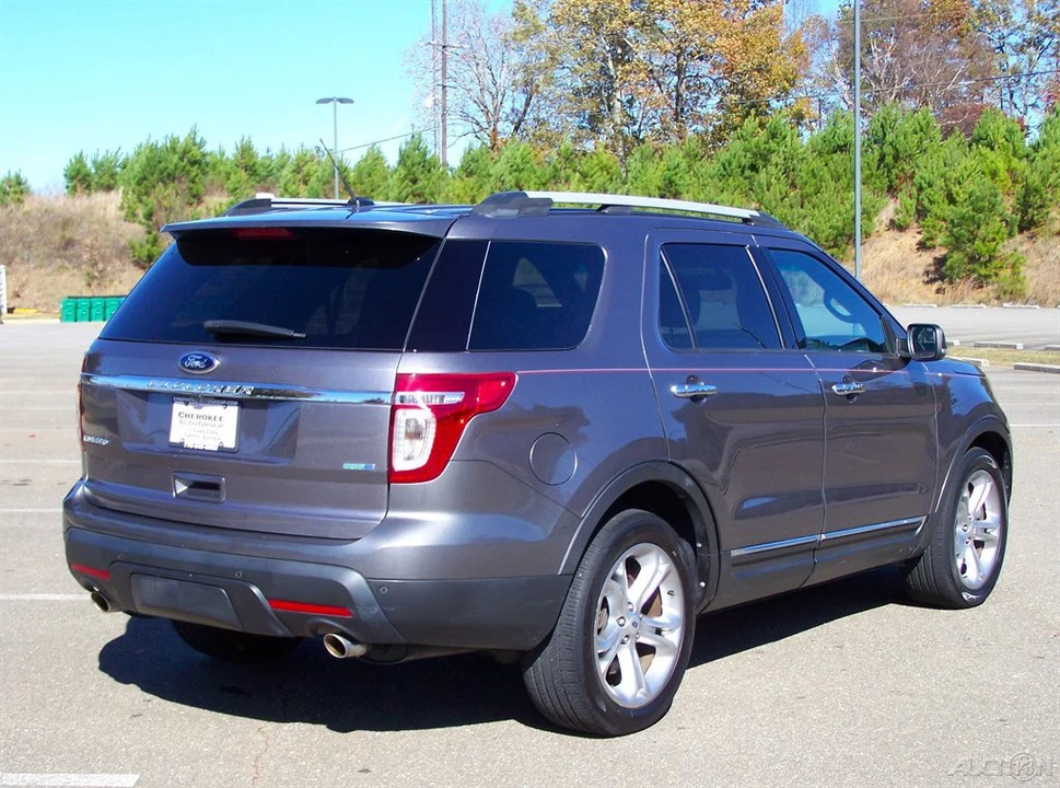 2013 Ford Explorer 5th Gen - Image 4 of 12