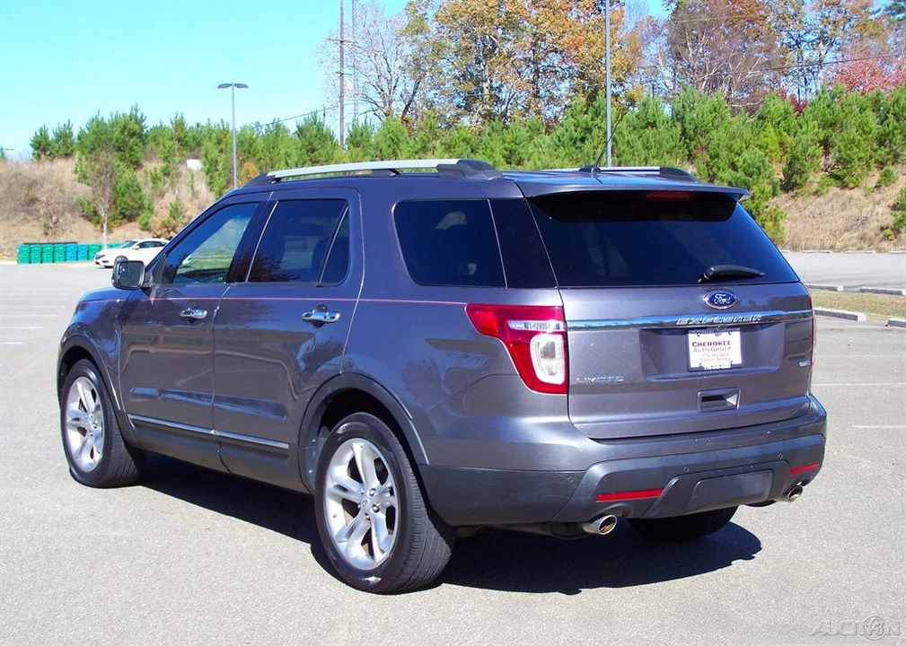 2013 Ford Explorer 5th Gen - Image 2 of 12