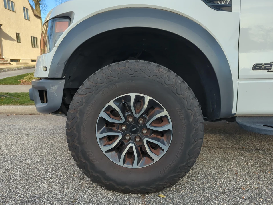 2013 Ford F-150 Raptor 12th Gen - Image 24 of 31