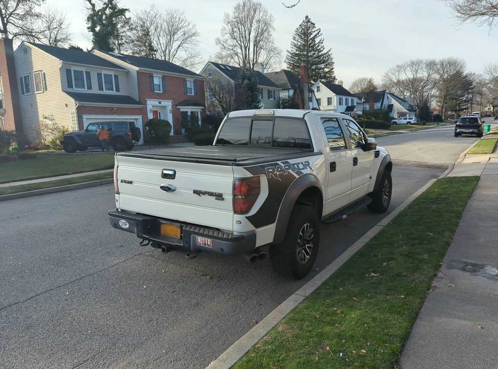 2013 Ford F-150 Raptor 12th Gen - Image 8 of 31