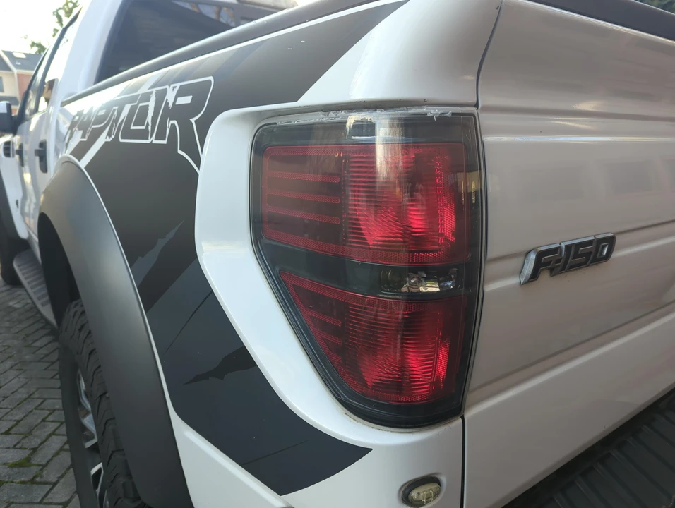 2013 Ford F-150 Raptor 12th Gen - Image 18 of 31