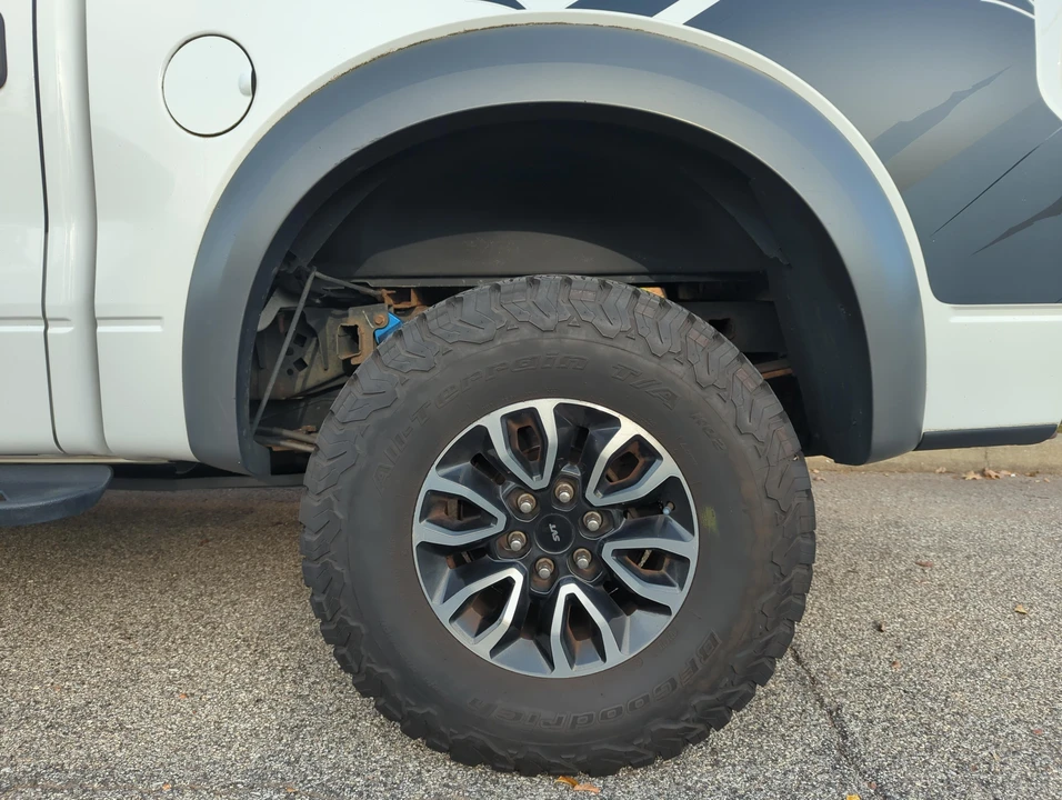 2013 Ford F-150 Raptor 12th Gen - Image 25 of 31