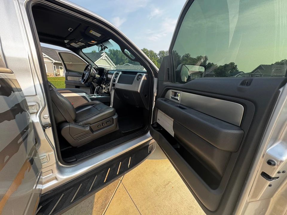 2013 Ford F-150 Raptor 12th Gen - Image 27 of 31