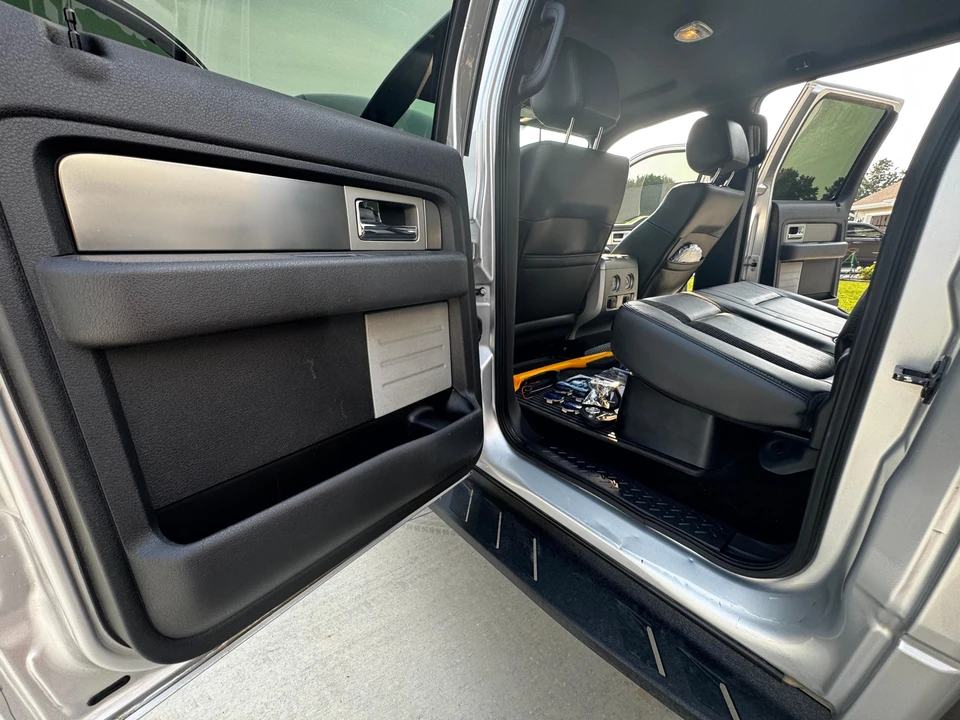 2013 Ford F-150 Raptor 12th Gen - Image 28 of 31