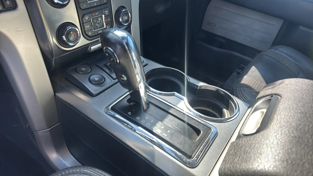 2013 Ford F-150 Raptor 12th Gen - Image 24 of 31