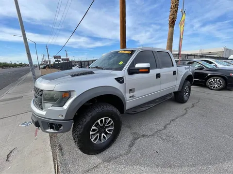 2013 Ford F-150 SVT Raptor Pickup 4D 5 1/2 ft