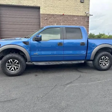 2013 Ford F-150 SVT Raptor Pickup 4D 5 1/2 ft