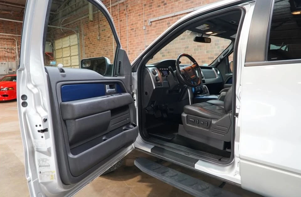 2013 Ford F-150 Raptor 12th Gen - Image 9 of 18