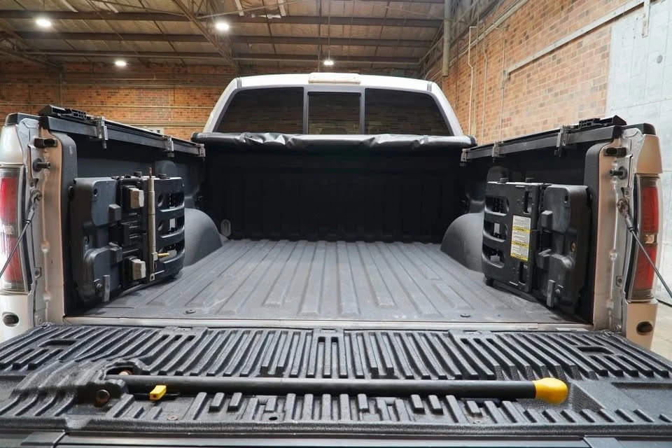 2013 Ford F-150 Raptor 12th Gen - Image 5 of 18