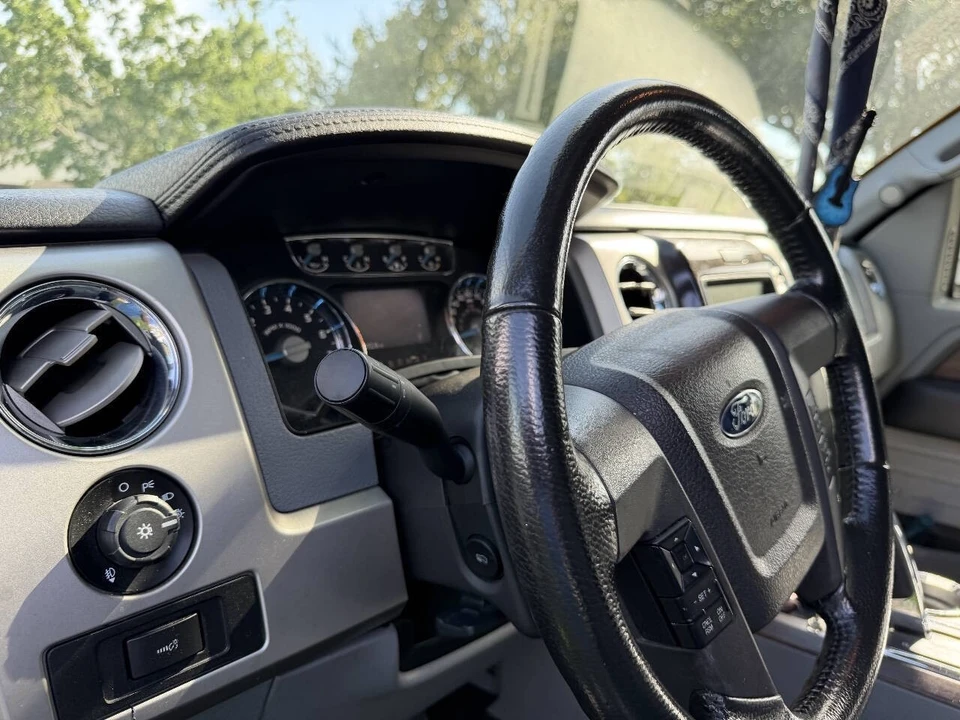 2013 Ford F-150 12th Gen - Image 9 of 12