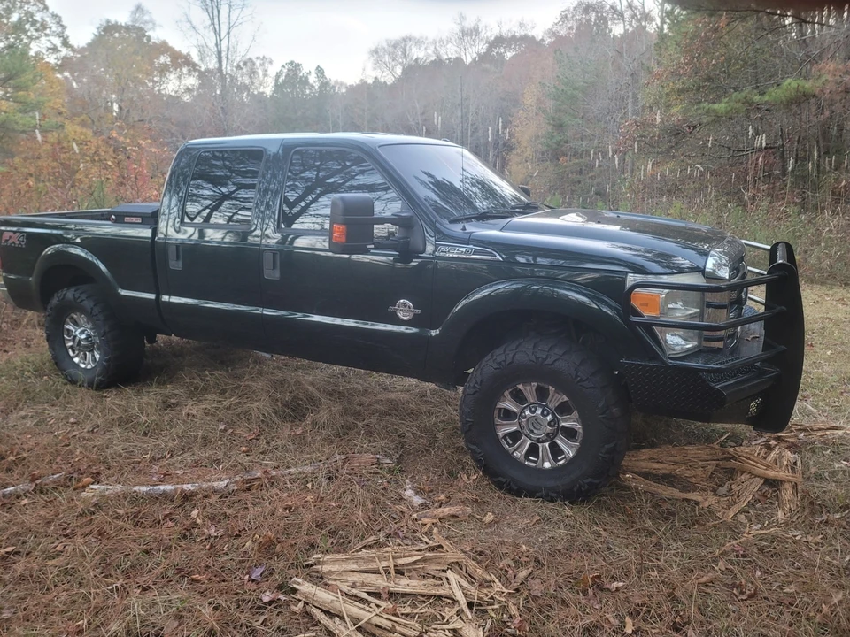 2013 Ford Super Duty 3rd Gen - Image 2 of 7