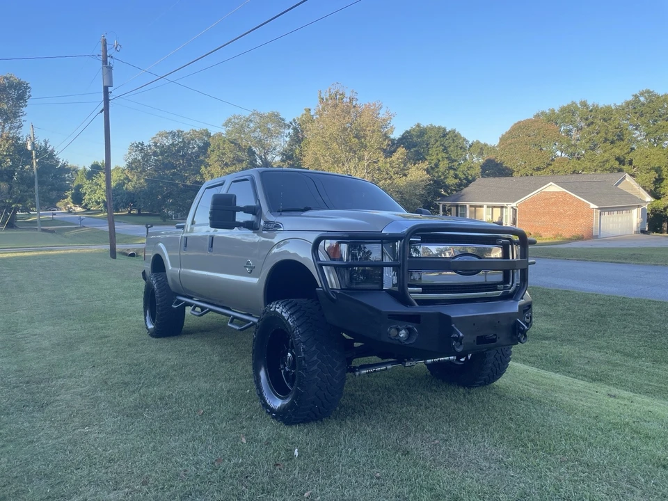 2013 Ford Super Duty 3rd Gen - Image 2 of 17