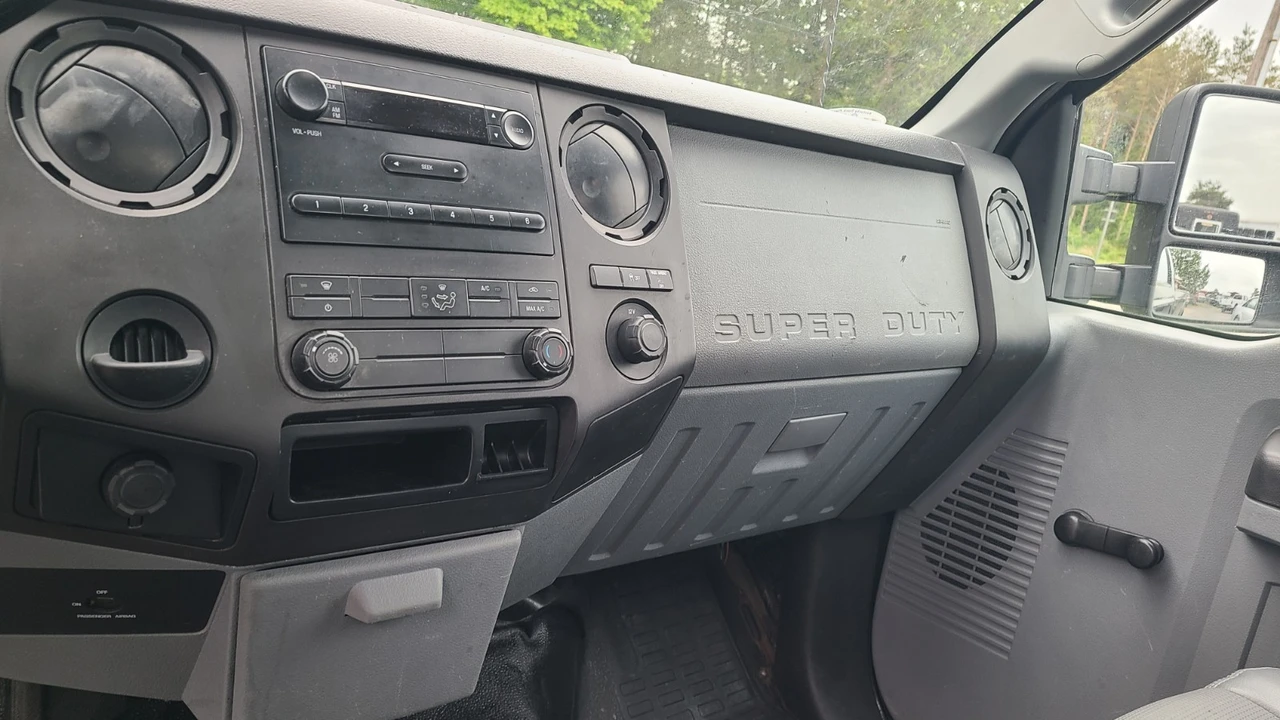 2013 Ford Super Duty 3rd Gen - Image 12 of 18