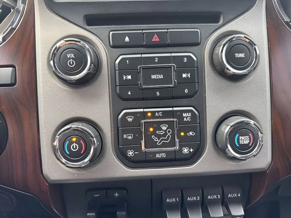 2013 Ford Super Duty 3rd Gen - Image 20 of 21