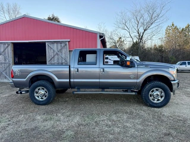 2013 Ford Super Duty 3rd Gen - Image 2 of 12