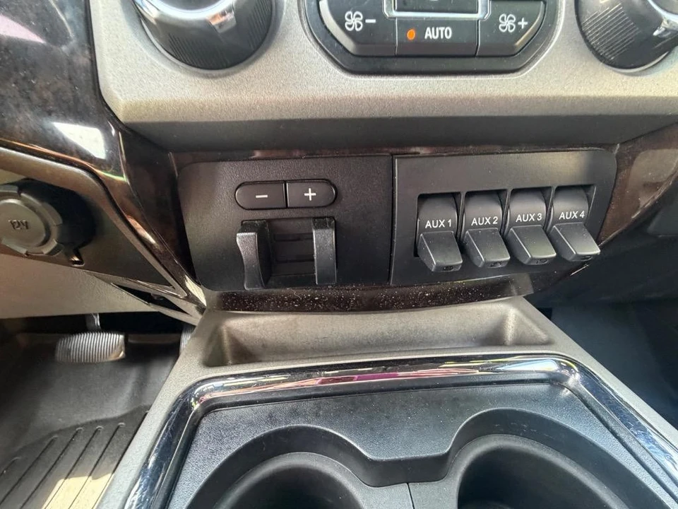 2013 Ford Super Duty 3rd Gen - Image 19 of 31