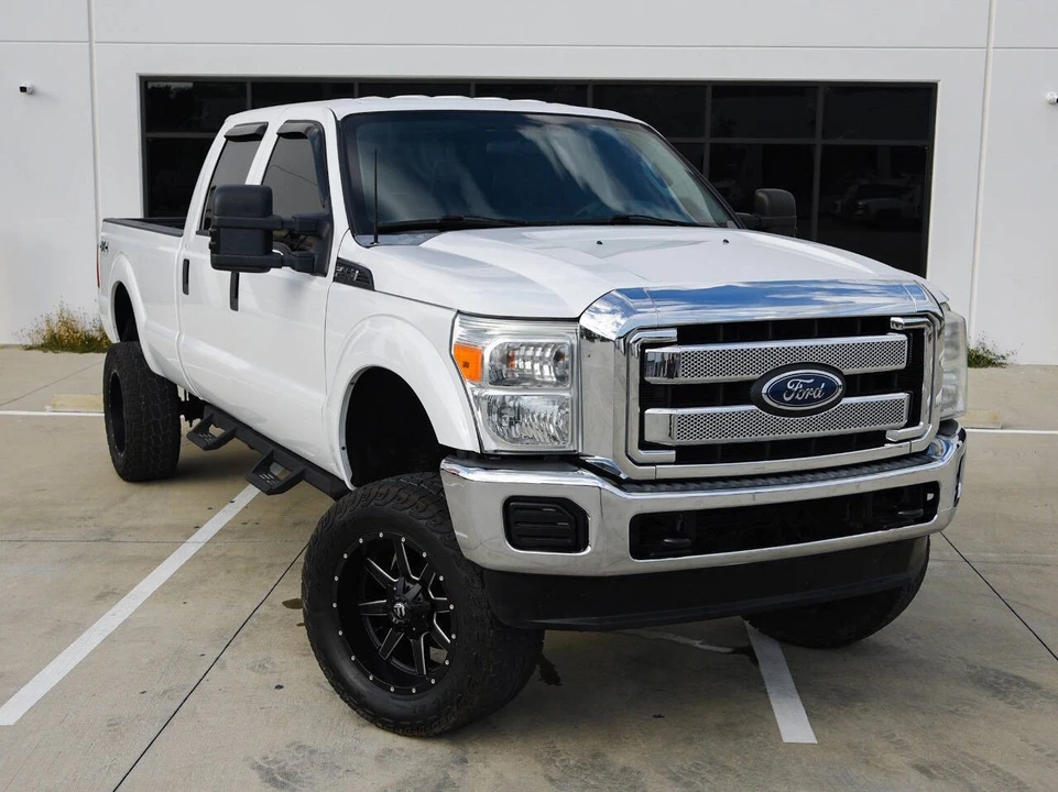 2013 Ford Super Duty 3rd Gen - Image 2 of 12