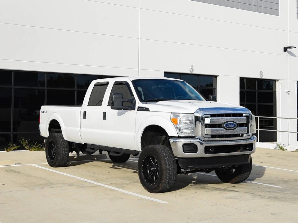 2013 Ford Super Duty 3rd Gen - Image 3 of 12