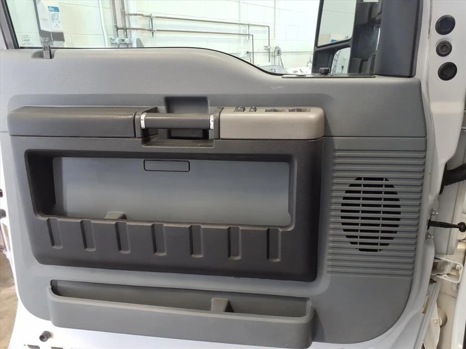 2013 Ford Super Duty 3rd Gen - Image 11 of 21