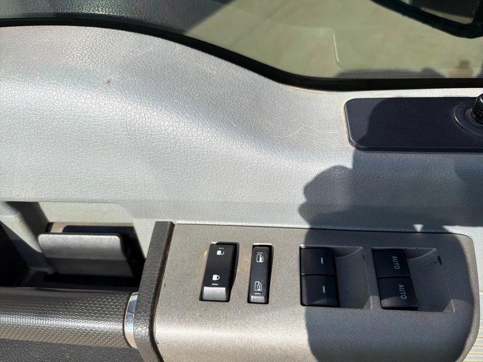 2013 Ford Super Duty 3rd Gen - Image 18 of 26