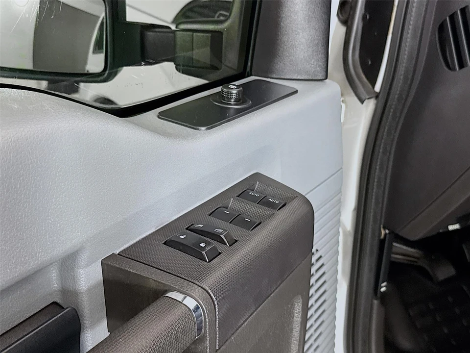 2013 Ford Super Duty 3rd Gen - Image 10 of 19