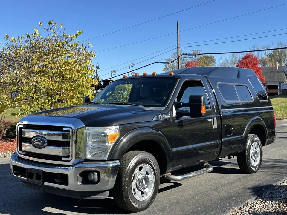 2013 Ford Super Duty 3rd Gen - Image 2 of 12