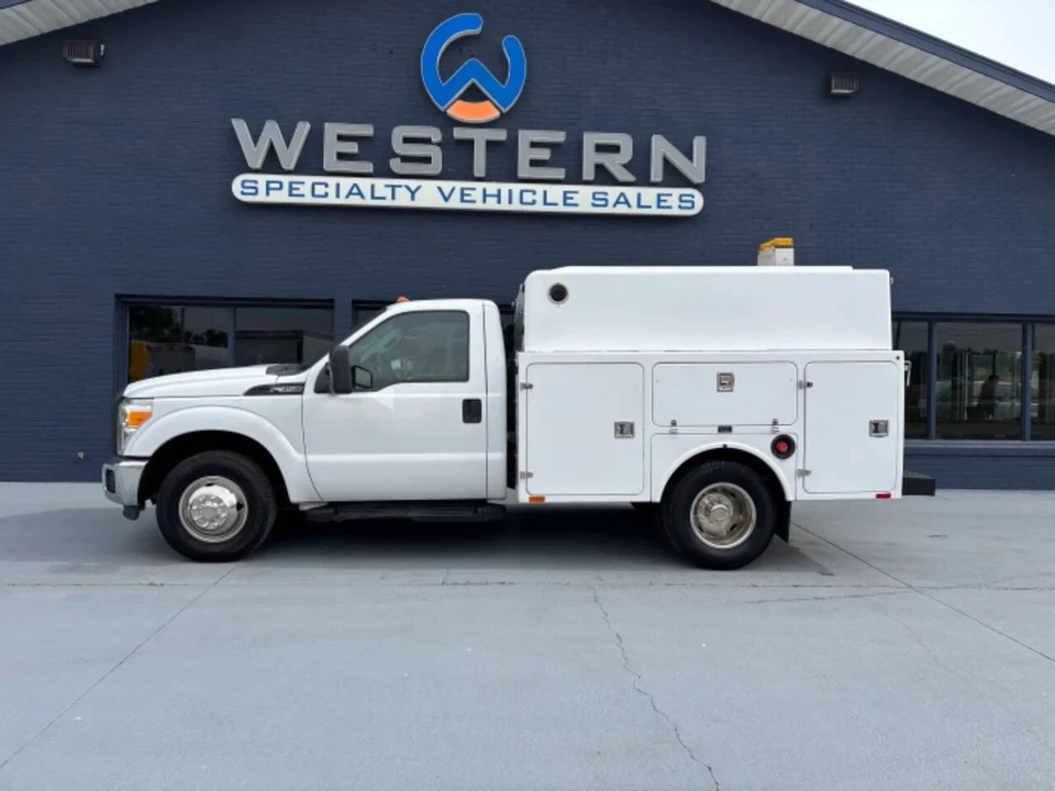 2013 Ford Super Duty 3rd Gen - Image 2 of 21