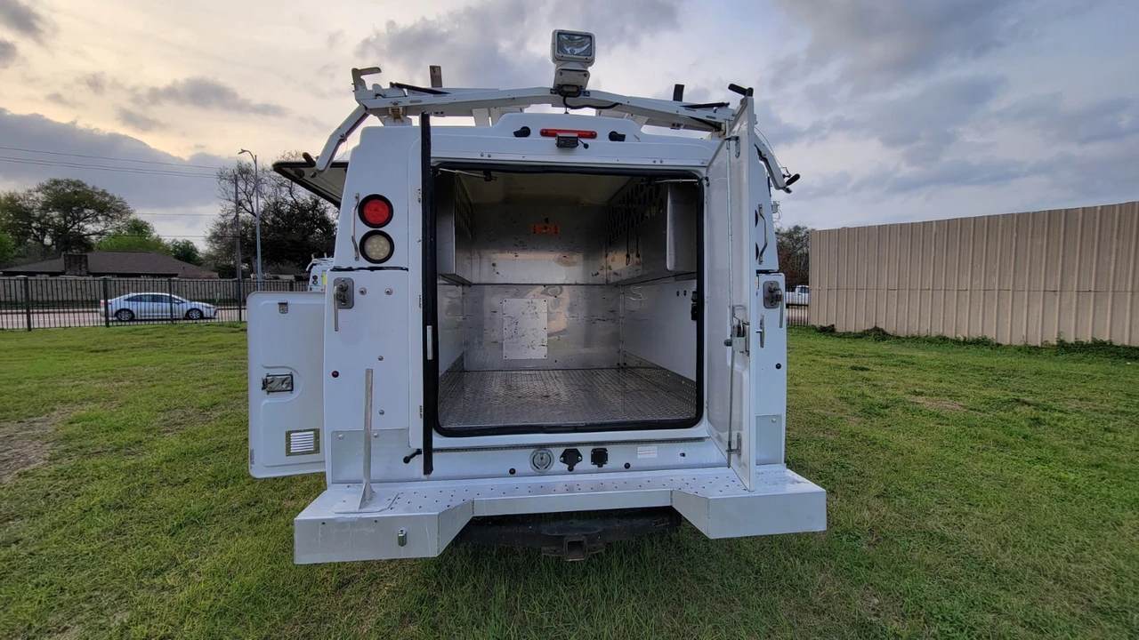 2013 Ford Super Duty 3rd Gen - Image 18 of 20