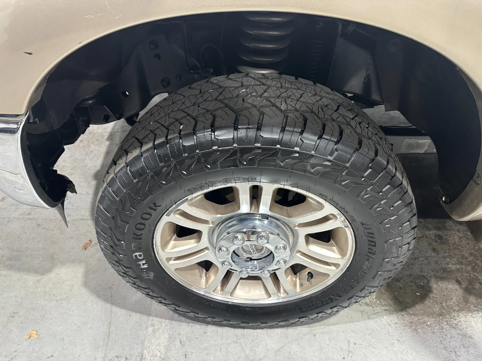 2013 Ford Super Duty 3rd Gen - Image 3 of 20