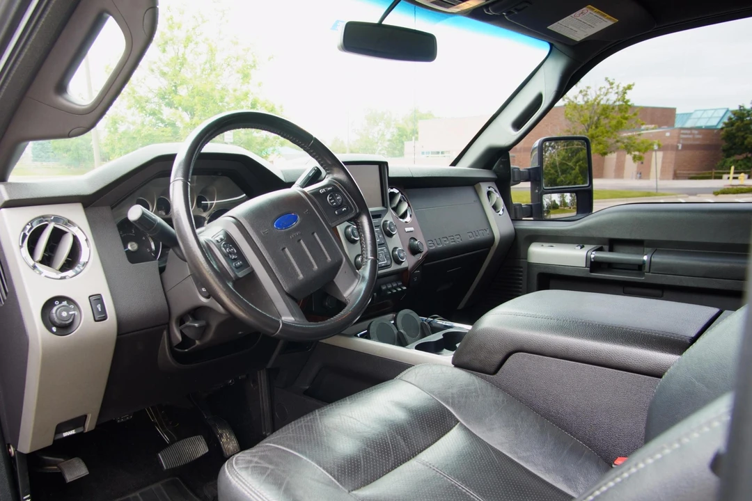 2013 Ford Super Duty 3rd Gen - Image 28 of 31