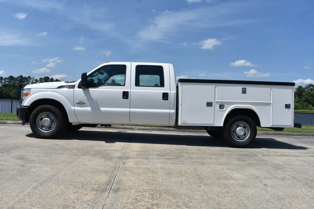 2013 Ford Super Duty 3rd Gen - Image 3 of 12