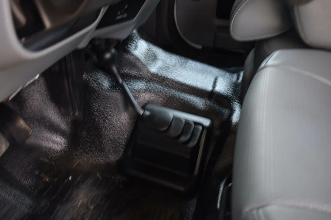 2013 Ford Super Duty 3rd Gen - Image 16 of 25