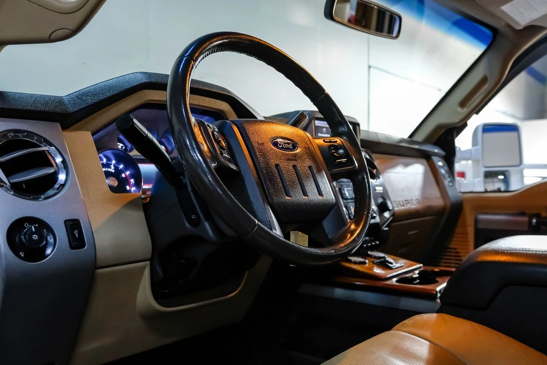 2013 Ford Super Duty 3rd Gen - Image 3 of 21