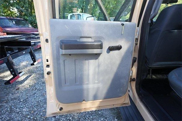 2013 Ford Super Duty 3rd Gen - Image 14 of 19