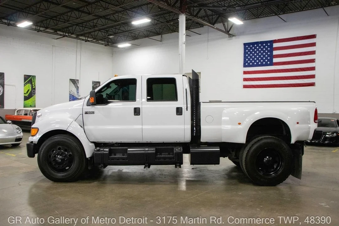 2013 Ford Super Duty 3rd Gen - Image 3 of 12
