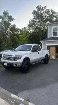 2013 Ford F150 Super Cab XLT Pickup 4D 6 1/2 ft