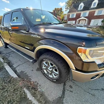 2013 Ford F150 SuperCrew Cab Lariat