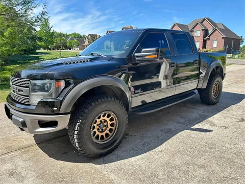 2013 Ford F150 SuperCrew Cab SVT Raptor Pickup 4D 5 1/2 ft