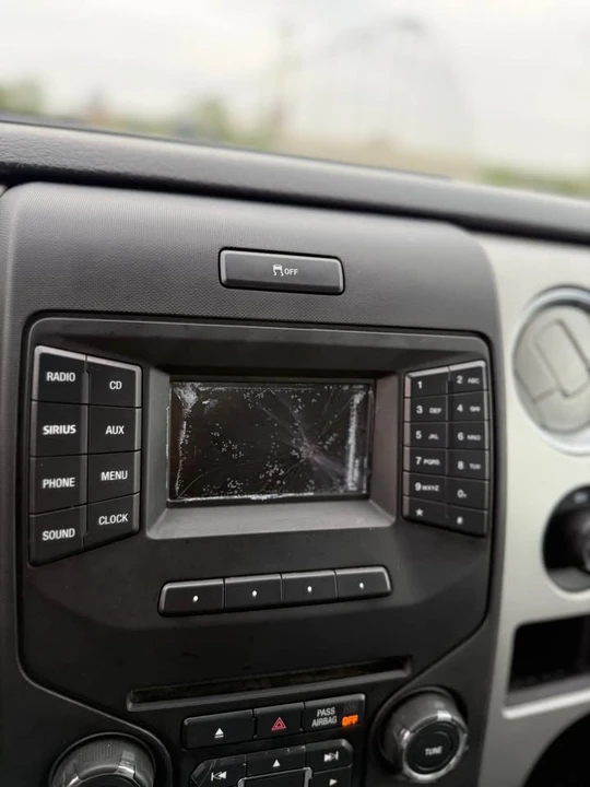 2013 Ford F-150 12th Gen - Image 12 of 16