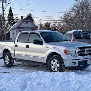 2013 Ford F150 SuperCrew Cab XLT Pickup 4D 6 1/2 ft