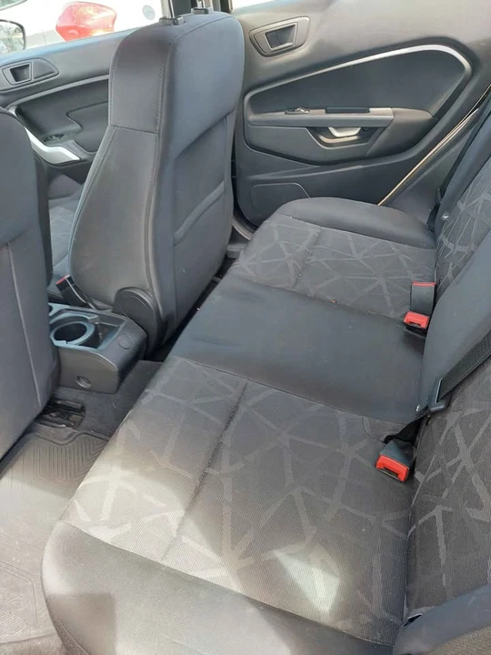 2013 Ford Fiesta - Image 4 of 7