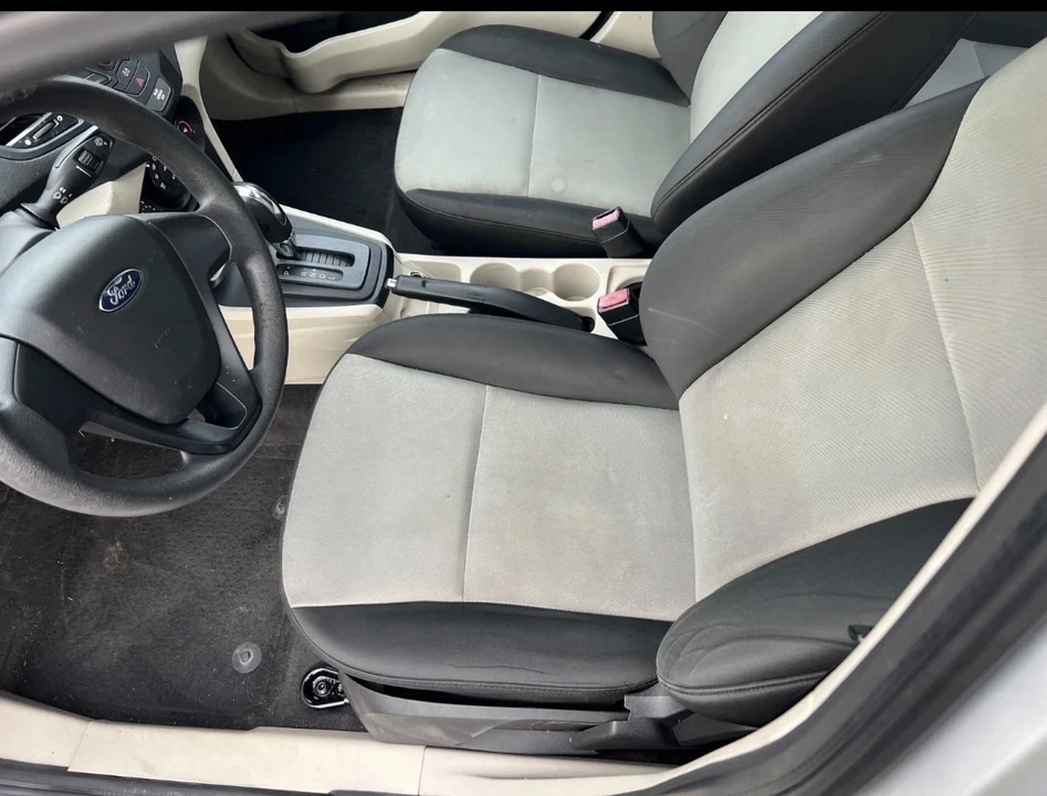 2013 Ford Fiesta - Image 12 of 20