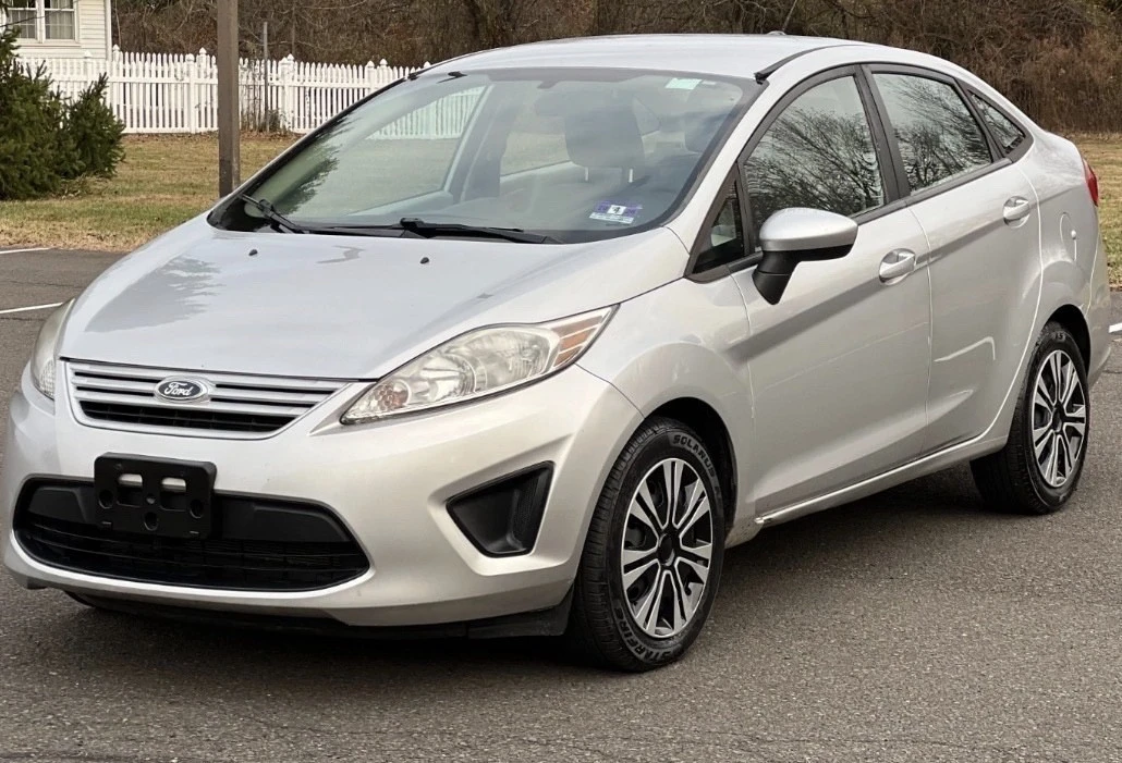 2013 Ford Fiesta - Image 2 of 20