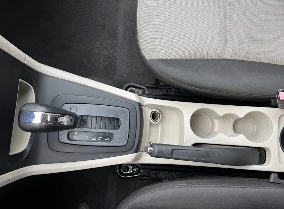 2013 Ford Fiesta - Image 17 of 20