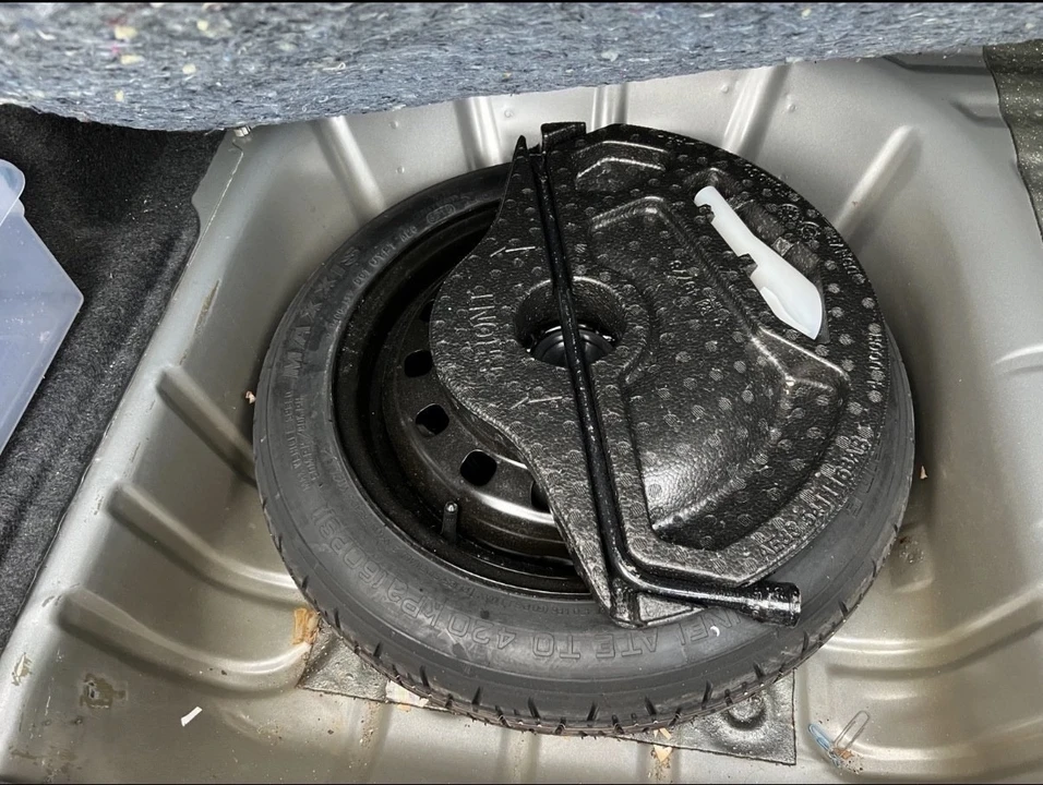 2013 Ford Fiesta - Image 18 of 20