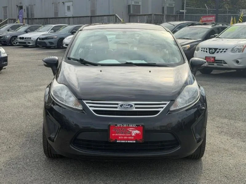 2013 Ford Fiesta - Image 2 of 12