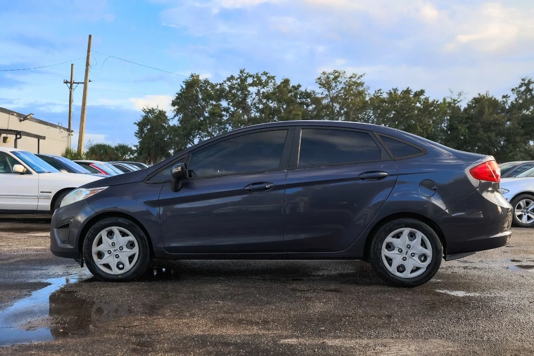 2013 Ford Fiesta - Image 3 of 12