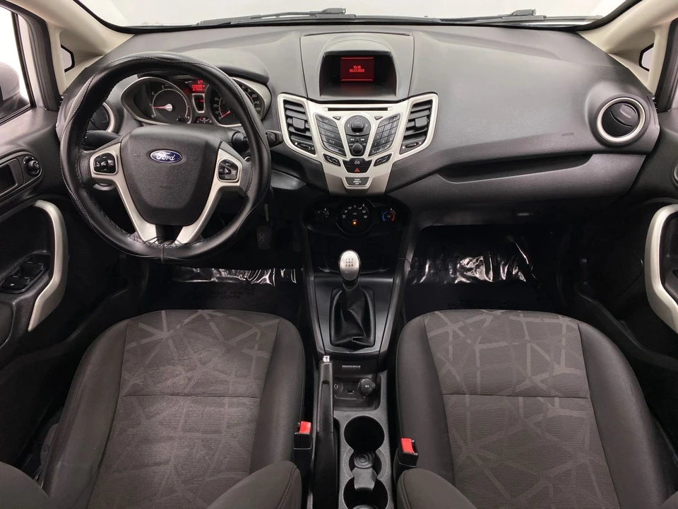 2013 Ford Fiesta - Image 19 of 21