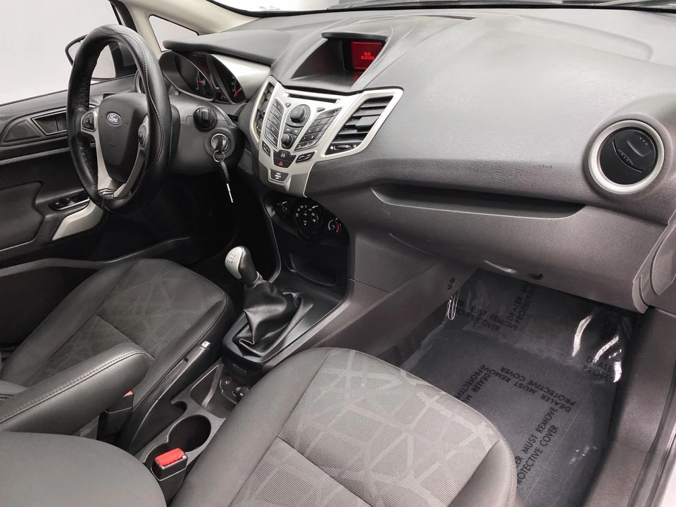 2013 Ford Fiesta - Image 15 of 21