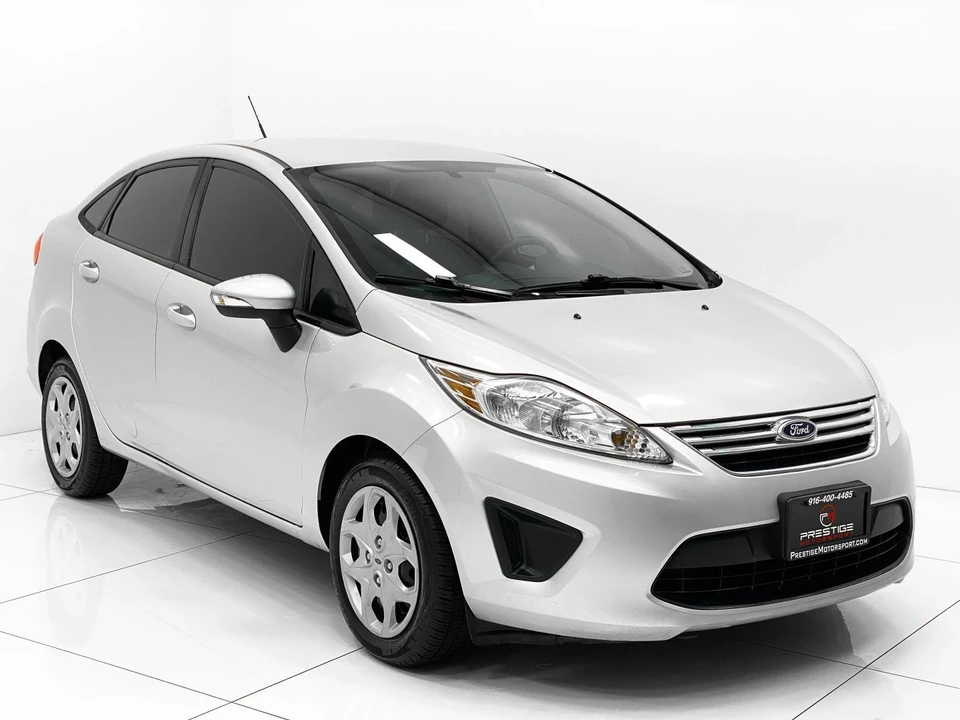 2013 Ford Fiesta - Image 7 of 12